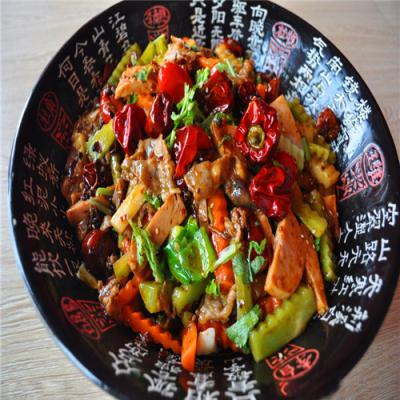 麻辣香鍋技術(shù)培訓(xùn)哪里好?香鍋底料完全可以穩(wěn)賺財富